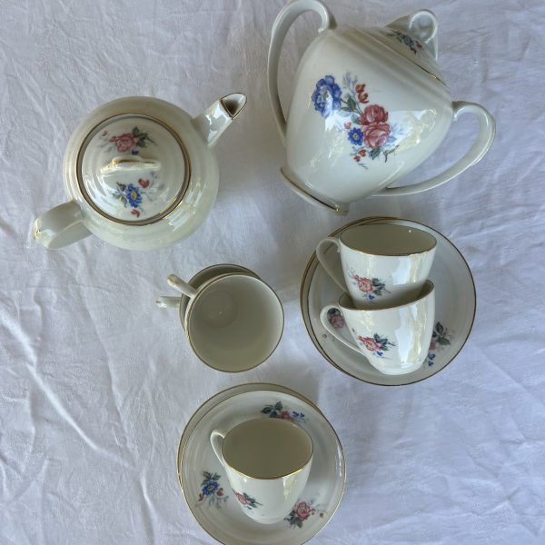 R278 Juego de café de porcelana Auvergne (1)